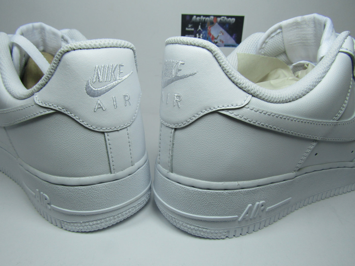 AIR FORCER ONE LOW 07 WHITE EDITION EN CAJA