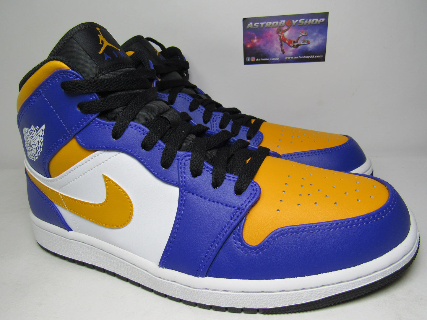 JORDAN 1 MID LAKERS EN CAJA