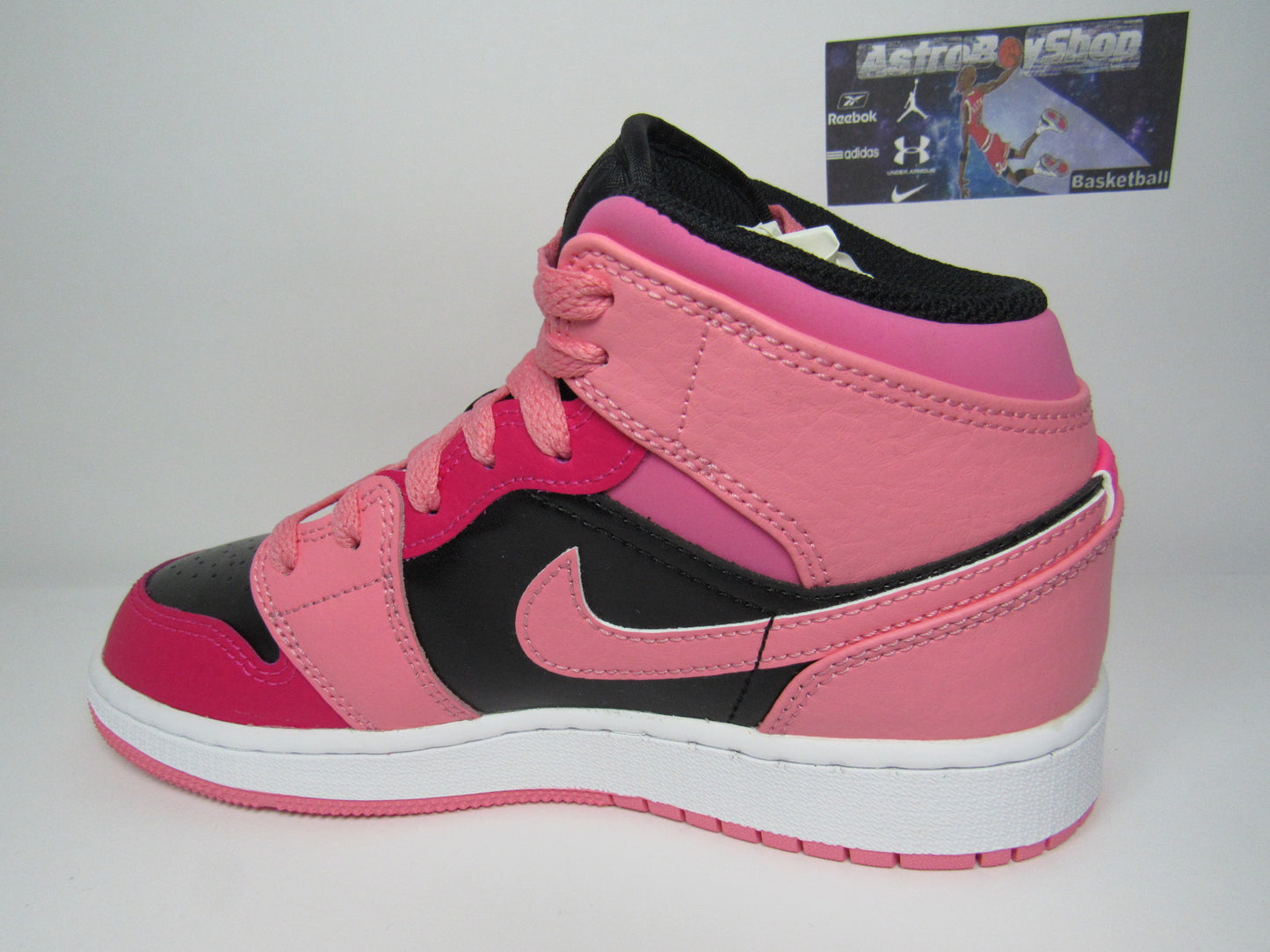 JORDAN 1 MID CORAL PINK EN CAJA