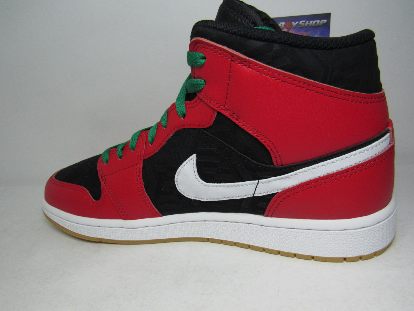 JORDAN 1 MID CHRISTMAST EN CAJA