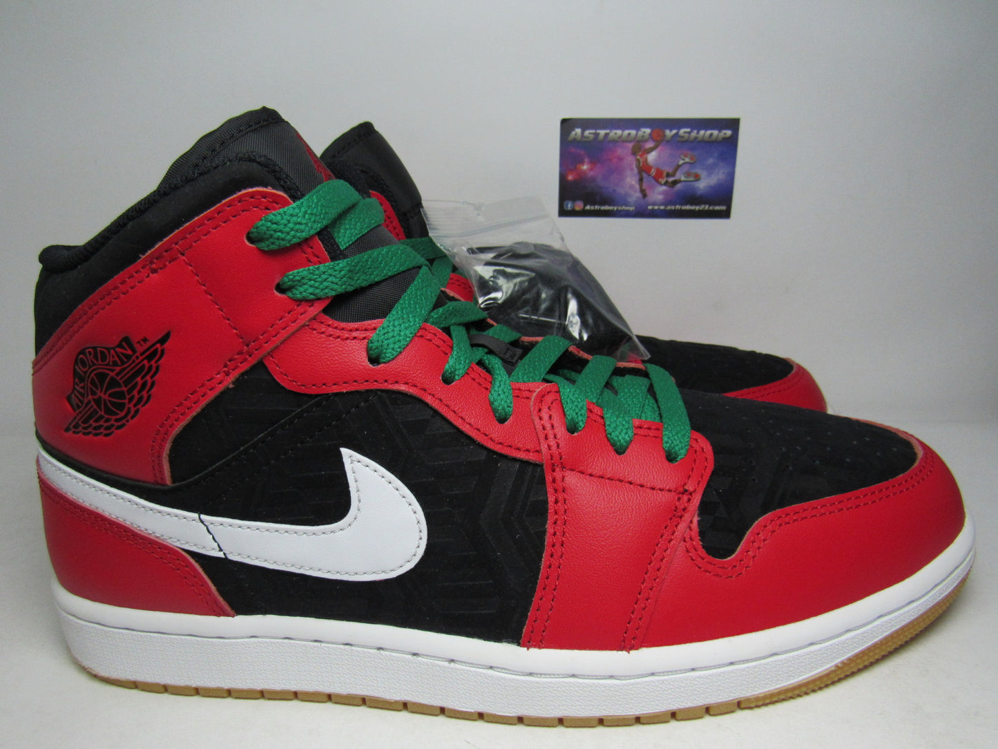 JORDAN 1 MID CHRISTMAST EN CAJA