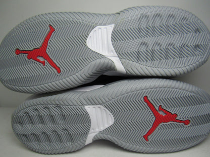 JORDAN STAY LOYAL PATENT BRED EN CAJA