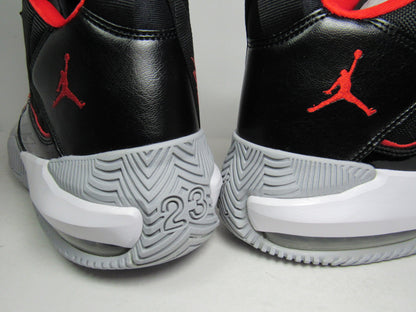 JORDAN STAY LOYAL PATENT BRED EN CAJA