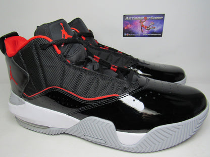 JORDAN STAY LOYAL PATENT BRED EN CAJA