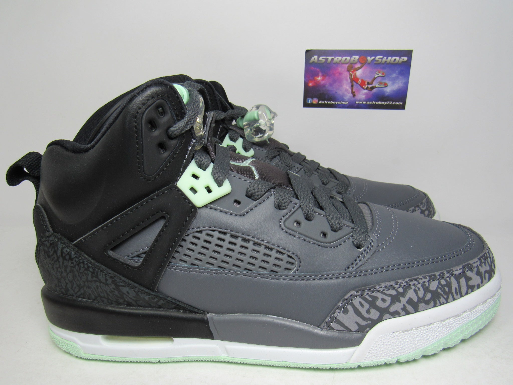 Jordan cheap kids spizike