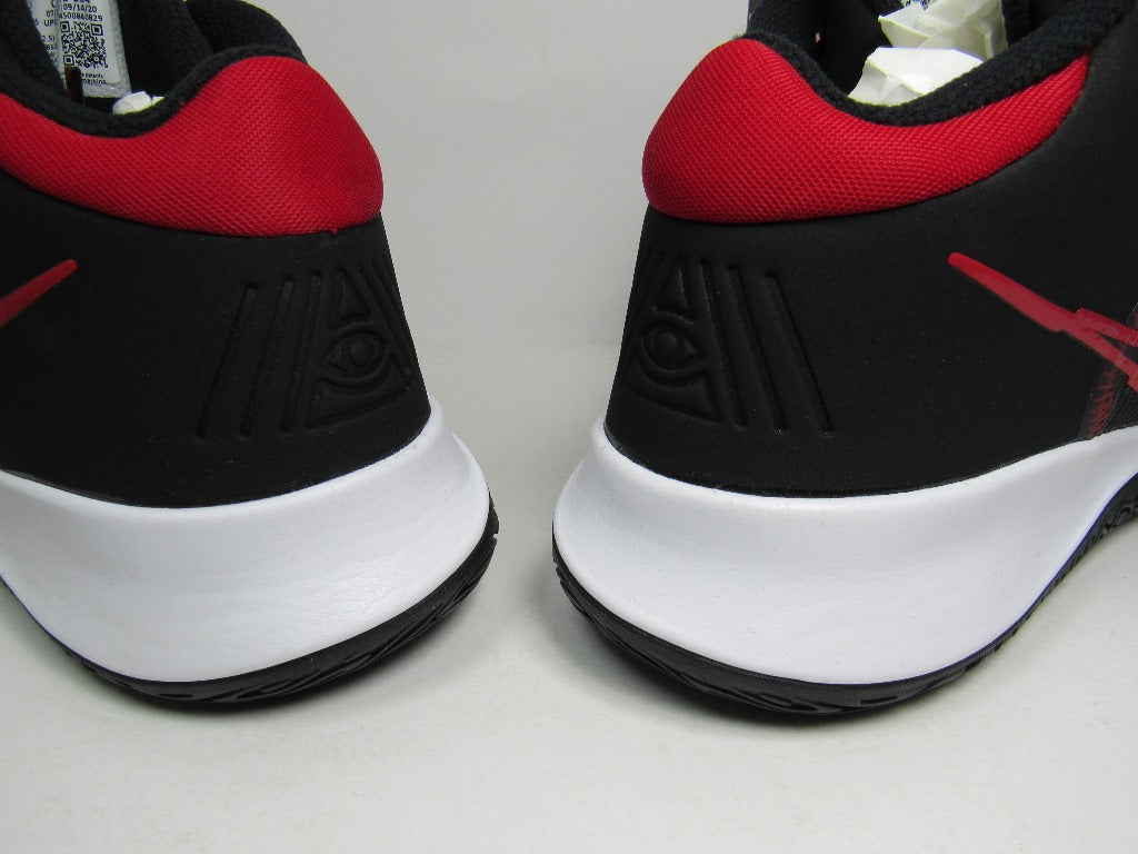 KYRIE IRVING FLYTRAP IV BRED EN CAJA