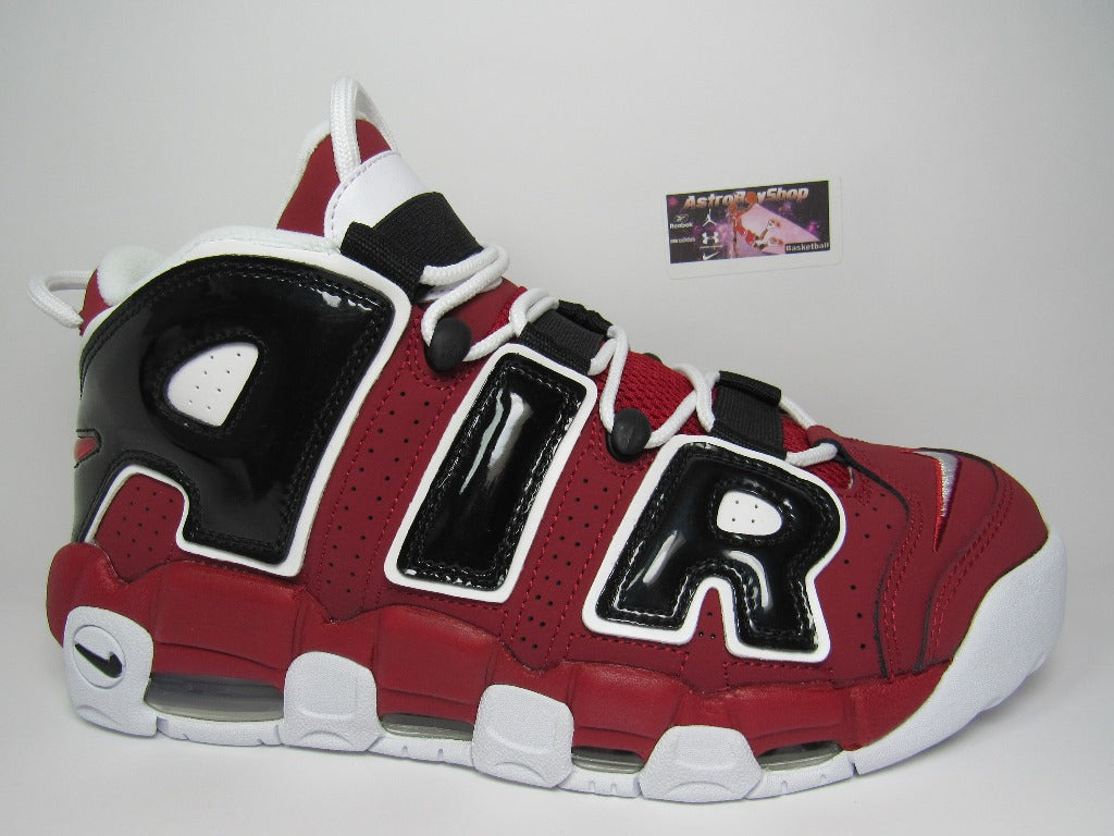 PIPPEN AIR MORE UPTEMPO BULLS EDITION EN CAJA