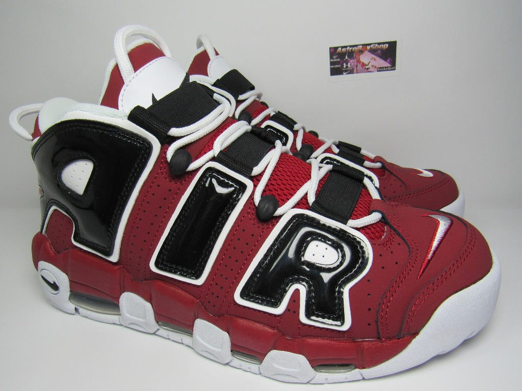 PIPPEN AIR MORE UPTEMPO BULLS EDITION EN CAJA