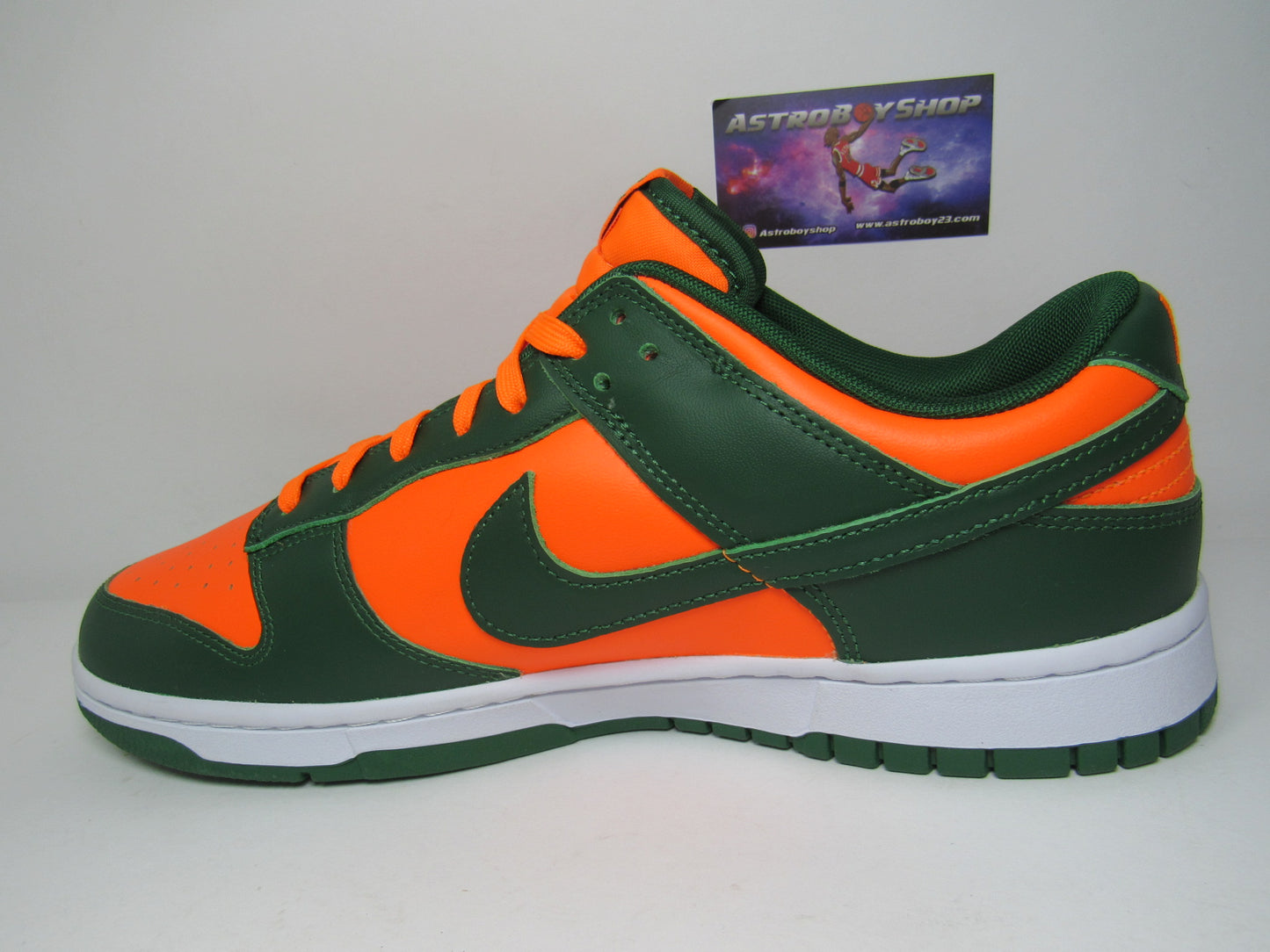 NIKE DUNK LOW "MIAMI HURRICANS" EN CAJA