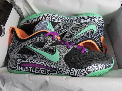 KEVIN DURANT 15  BROOKLIN COURTS EN CAJA