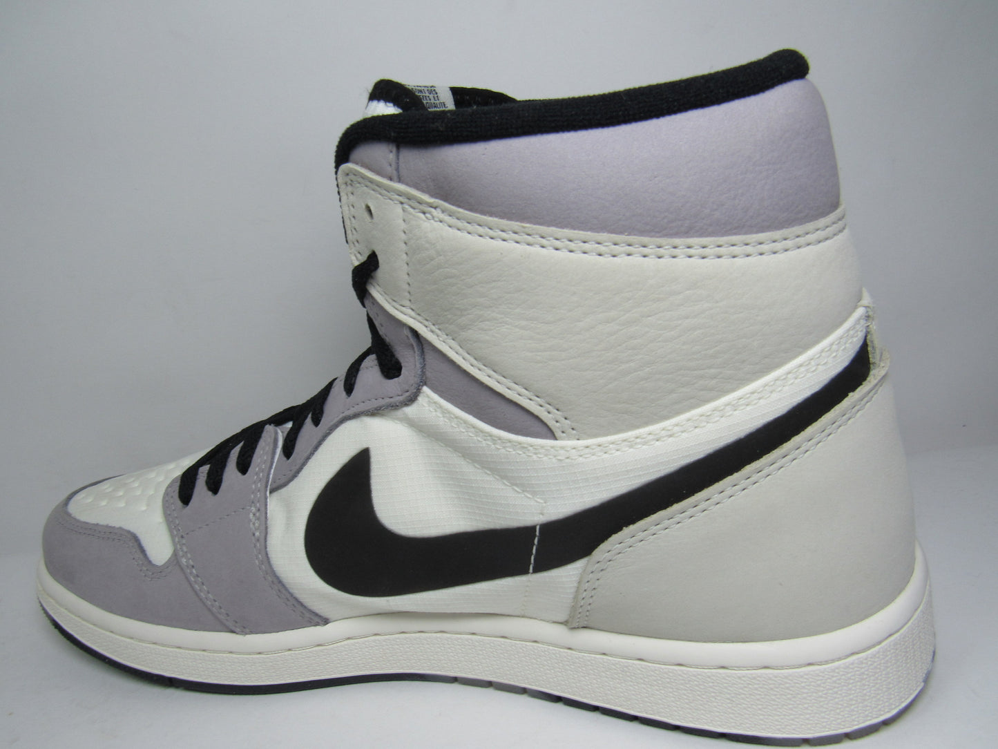 JORDAN 1 HIGH ELEMENT "GORE TEX" LIGHT BONE EN CAJA