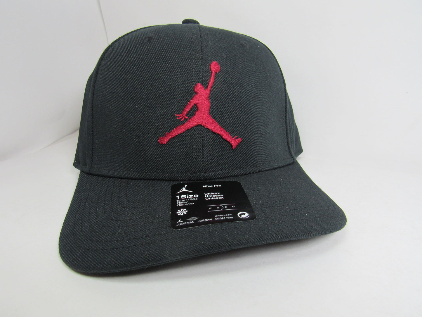 GORRA PLANA JORDAN BLACK RED EDICION 2023 RECYCLED ZERO