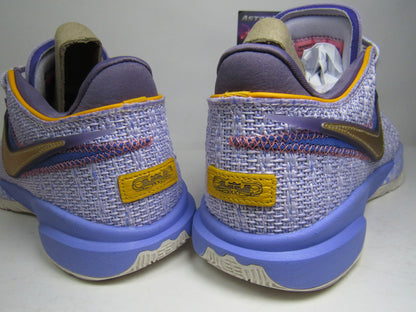 LEBRON 20 VIOLET FROST EN CAJA