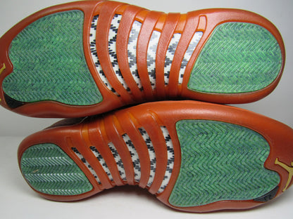 JORDAN 12 EASTSIDE GOLF EDITION EN CAJA