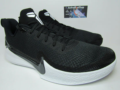 KOBE MAMBA FOCUS BLACK EN CAJA