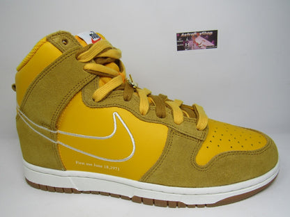 NIKE DUNK HIGH WOMENS UNIVERSITY GOLD EN CAJA