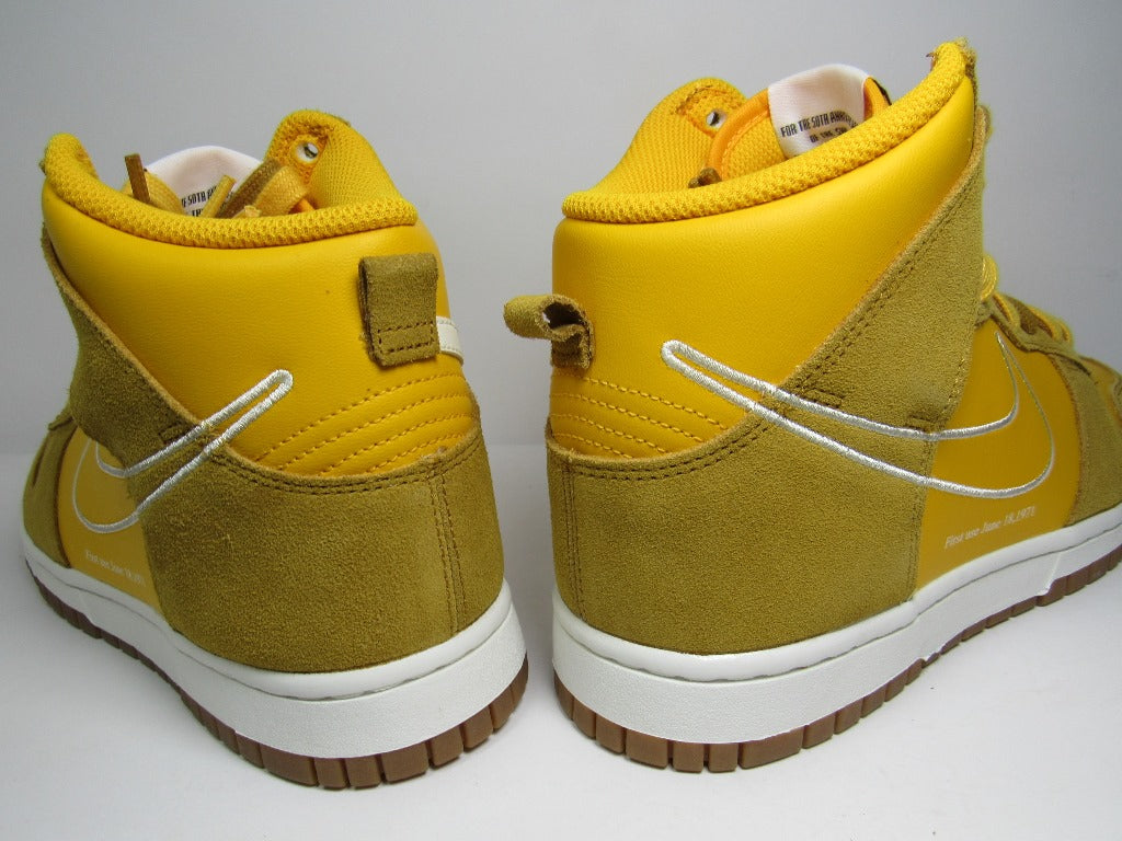 NIKE DUNK HIGH WOMENS UNIVERSITY GOLD EN CAJA ASTROBOYSHOP SNEAKER STORE