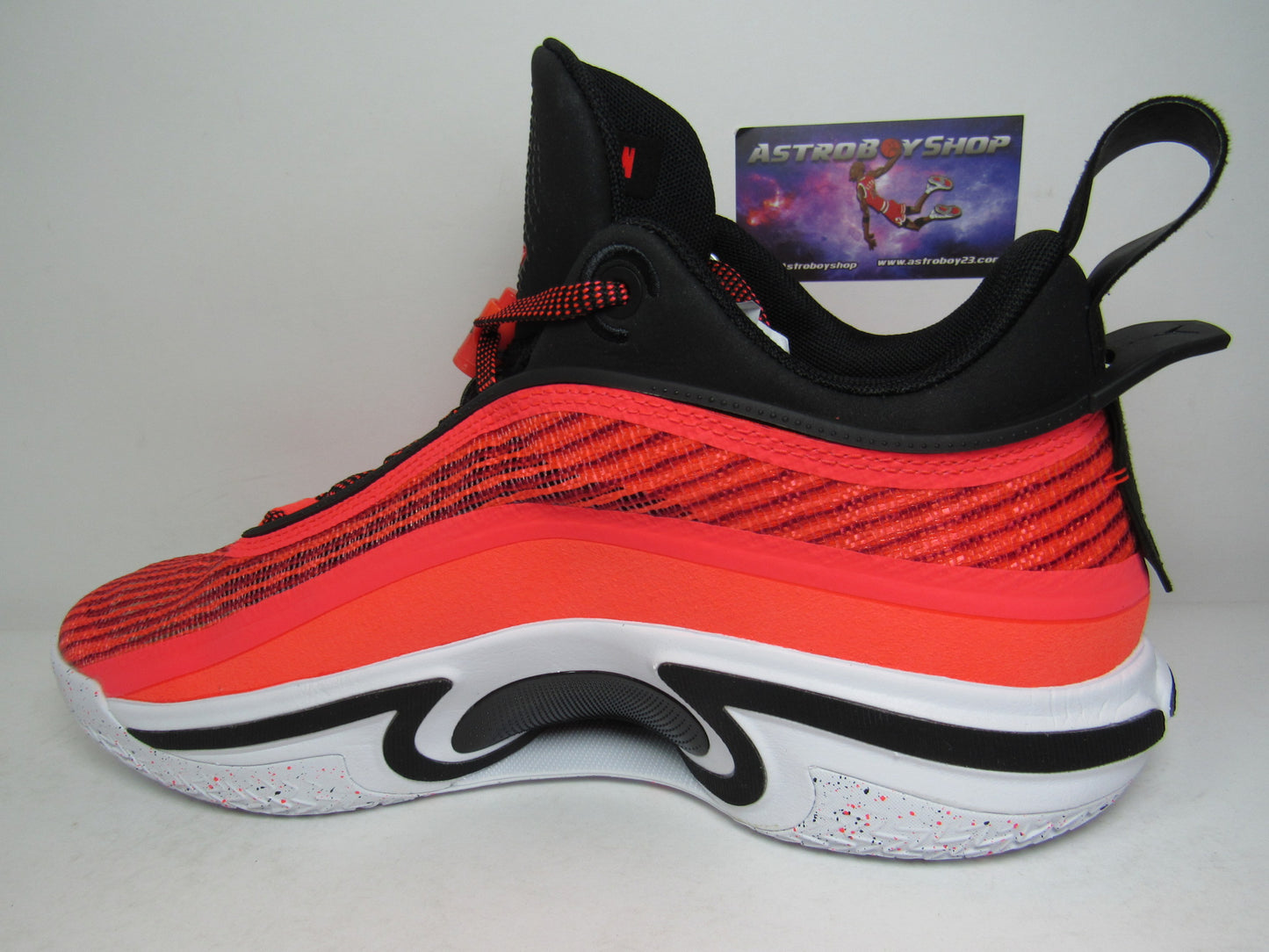 JORDAN 36 LOW INFRARED EN CAJA