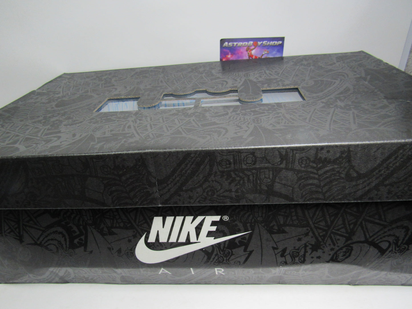 LEBRON 19 "FAST FOOD" BLUE EN CAJA