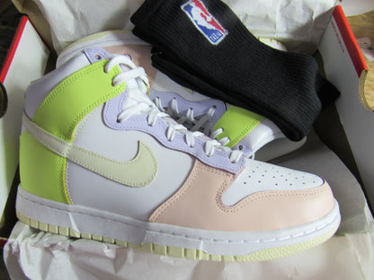 NIKE DUNK HIGH (W) LEMON TWIST EN CAJA