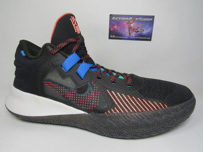 KYRIE IRVIN FLYTRAP 5 BLACK PINK EN CAJA