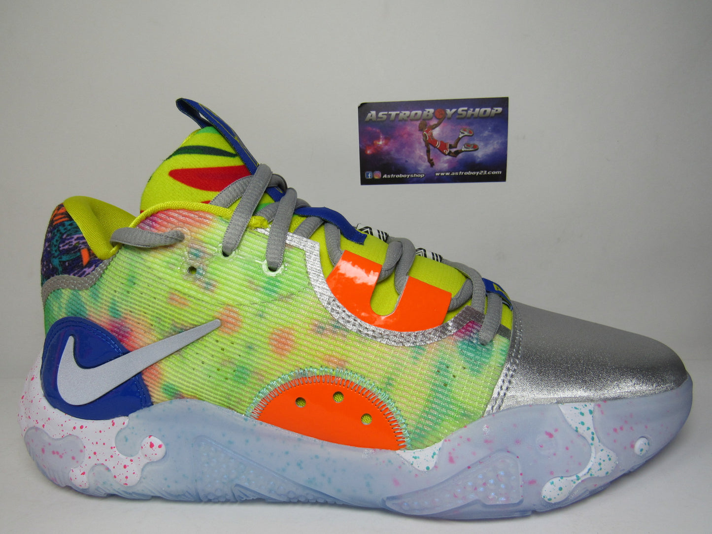 PAUL GEORGE 6 "WHAT THE" EN CAJA