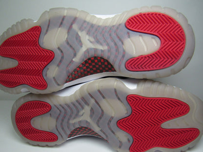 JORDAN 11 LOW IE BRED EN CAJA