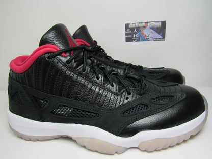 JORDAN 11 LOW IE BRED EN CAJA