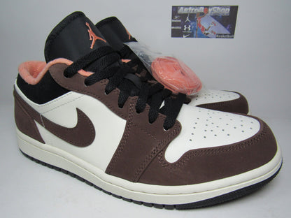 JORDAN 1 LOW MOCHA EN CAJA