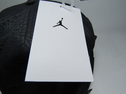 GORRA PLANA JORDAN BLACK METAL GOLD INGOT UNITALLA ADULTO