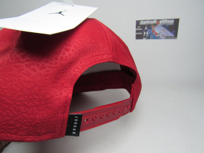 GORRA PLANA JORDAN INGOT RED METAL GOLD UNITALLA ADULTO