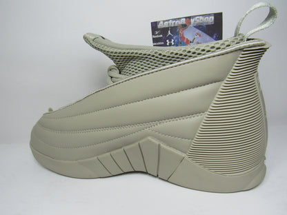 JORDAN XV BILLIE EILISH LIMITED EDITION EN CAJA