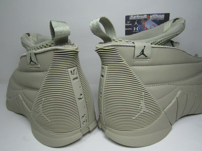 JORDAN XV BILLIE EILISH LIMITED EDITION EN CAJA