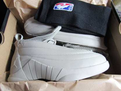 JORDAN XV BILLIE EILISH LIMITED EDITION EN CAJA