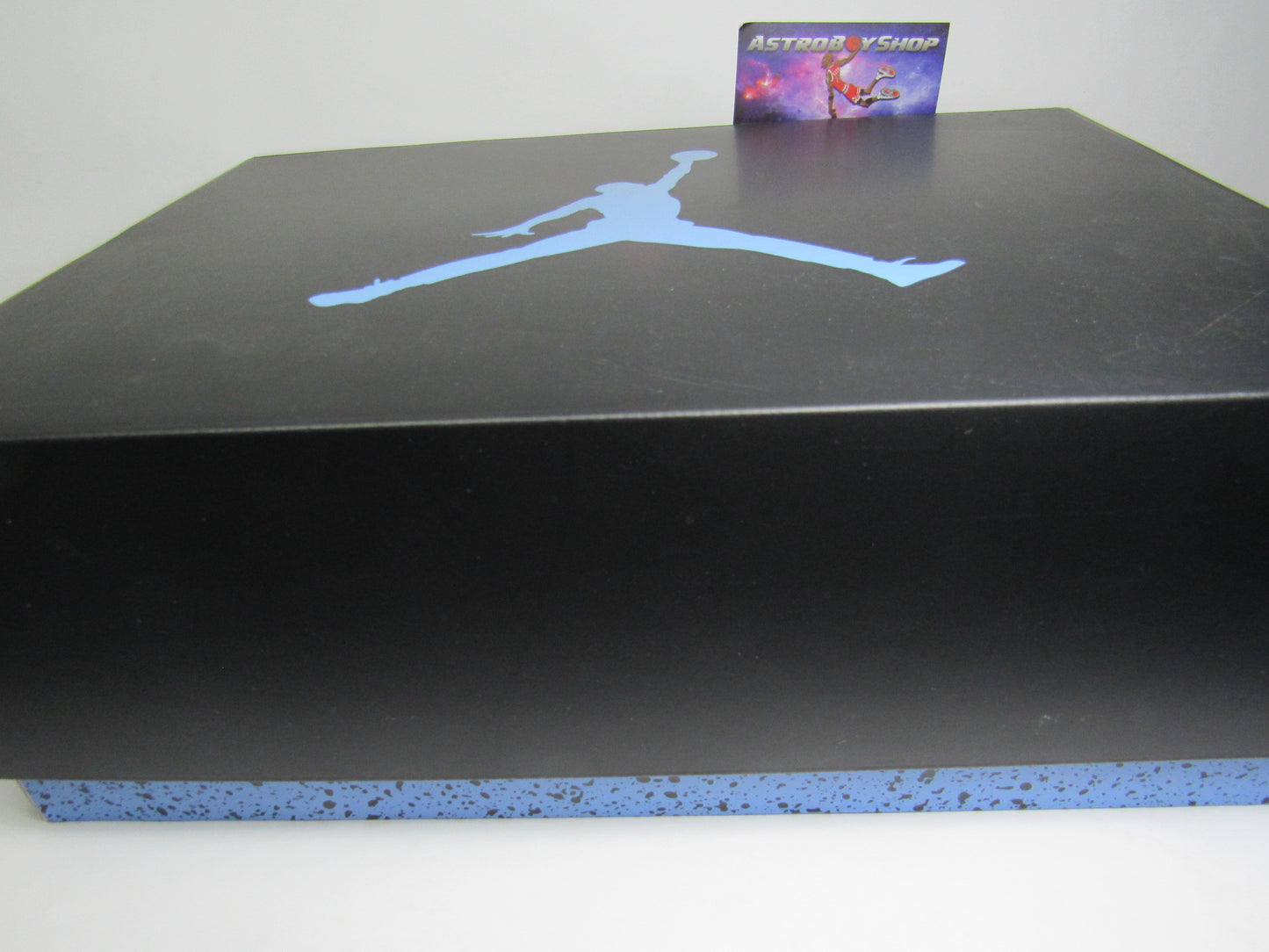 JORDAN 5 UNC CAROLINA EN CAJA