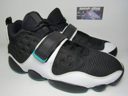 JORDAN BLACK CAT TURBO GREEN EN CAJA DE REPUESTO