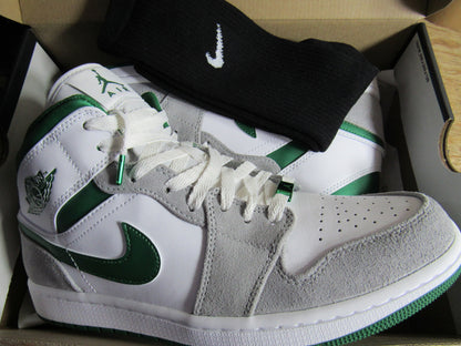 JORDAN 1 MID SE "SMOKE PINE GREEN" EN CAJA