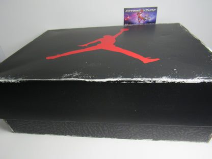 JORDAN 3 WHITE CEMENT REIMAGINED EN CAJA