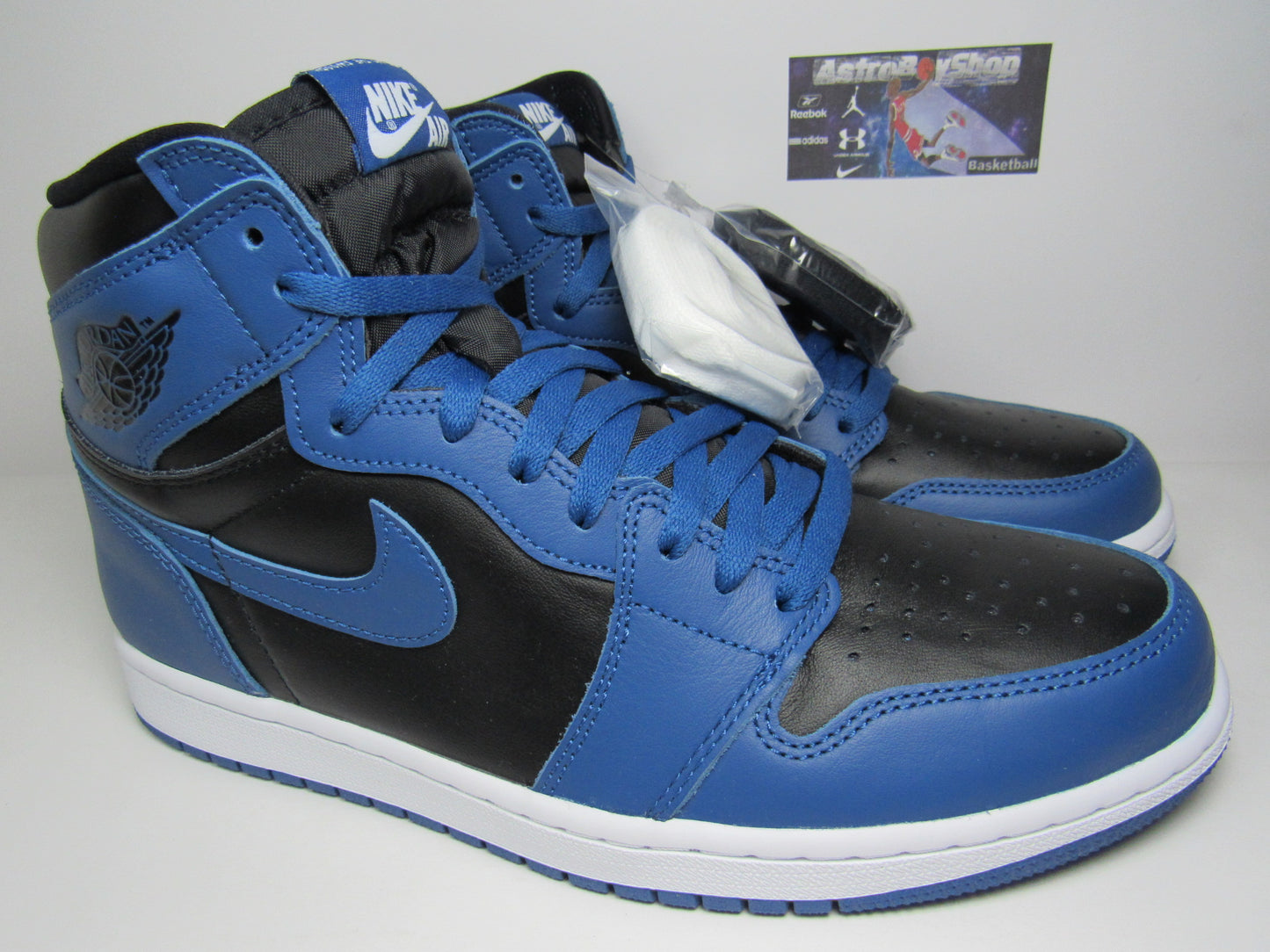 JORDAN 1 HIGH DARK MARINA BLUE EN CAJA