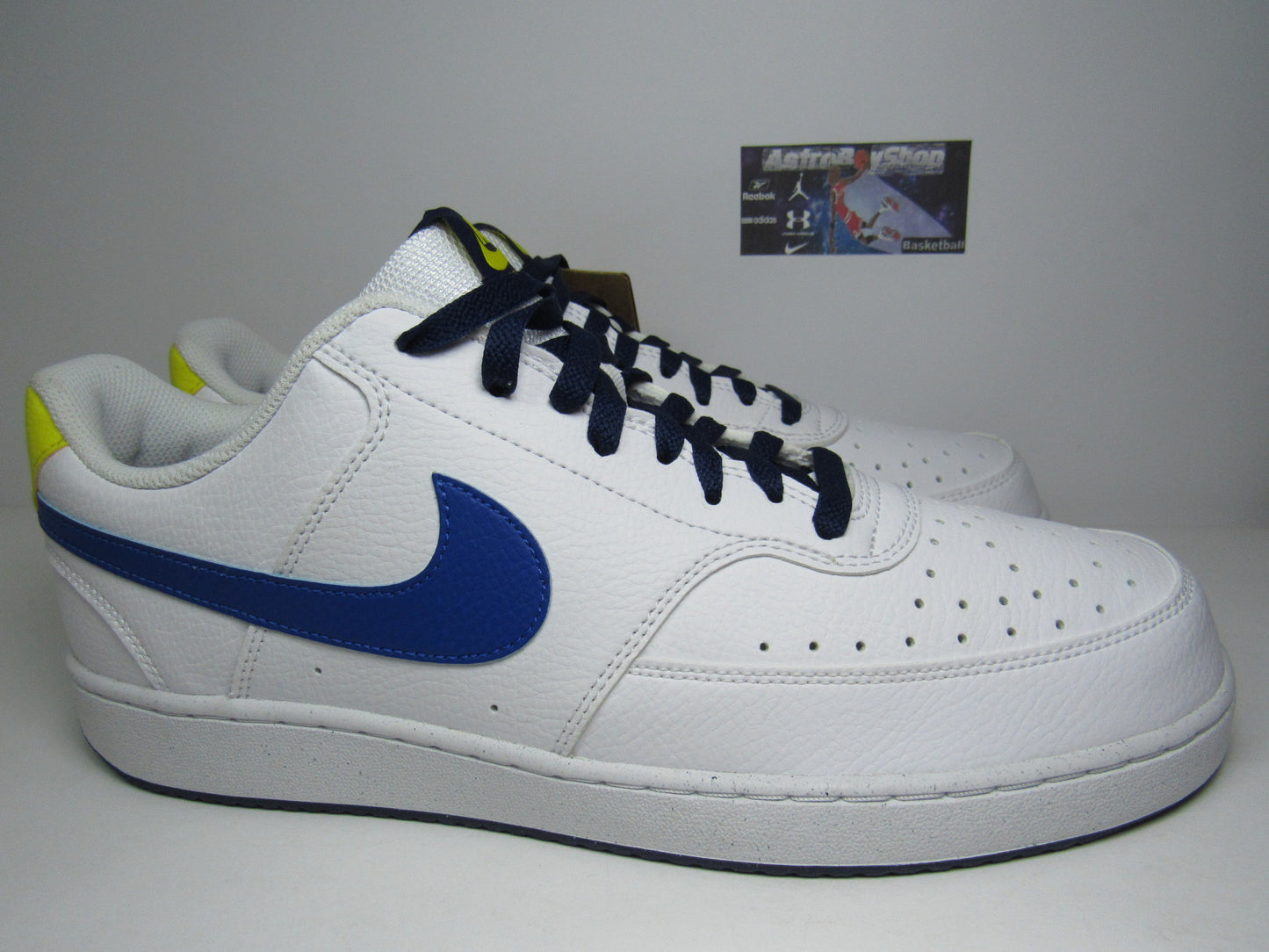 NIKE COURT VISION LOW WHITE BLUE EN CAJA