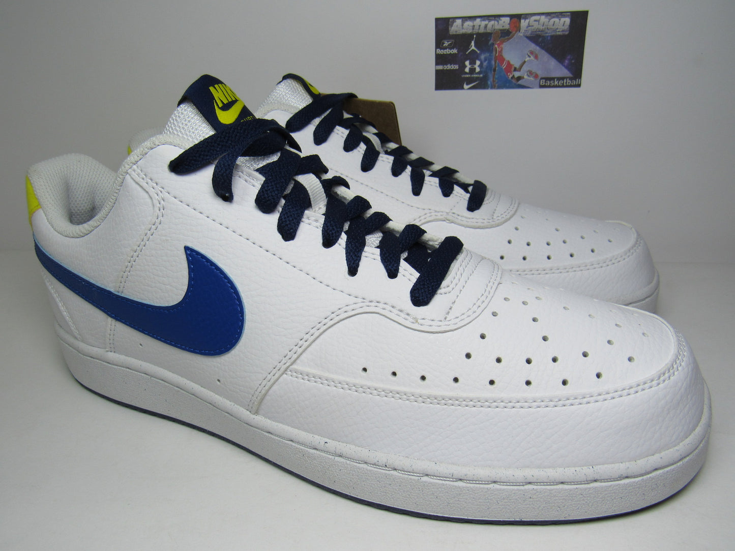 NIKE COURT VISION LOW WHITE BLUE EN CAJA