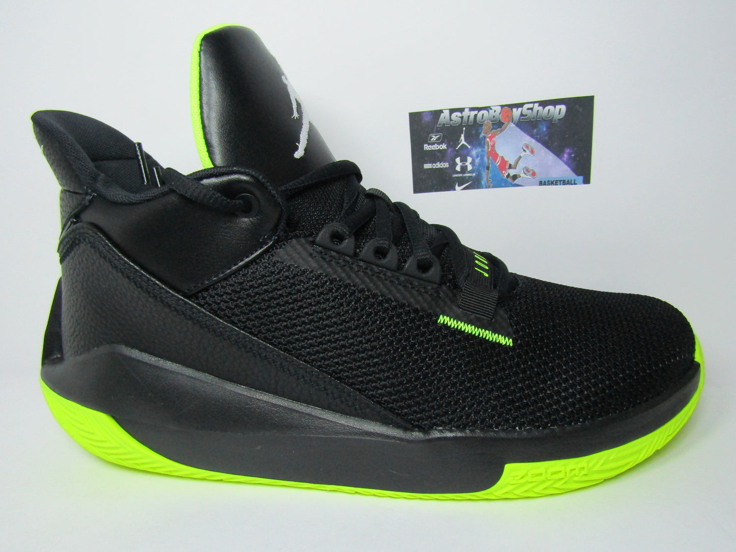 JORDAN 2X3 BLACK VOLT EN CAJA