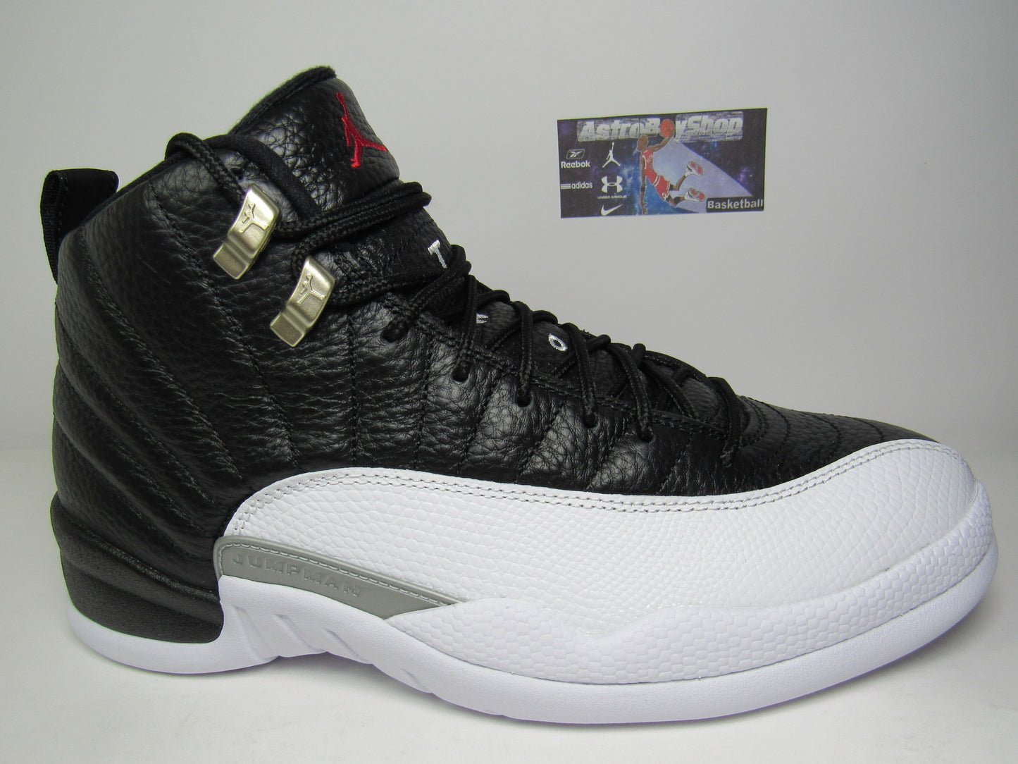 JORDAN 12 PLAYOFFS EDITION 2022 EN CAJA