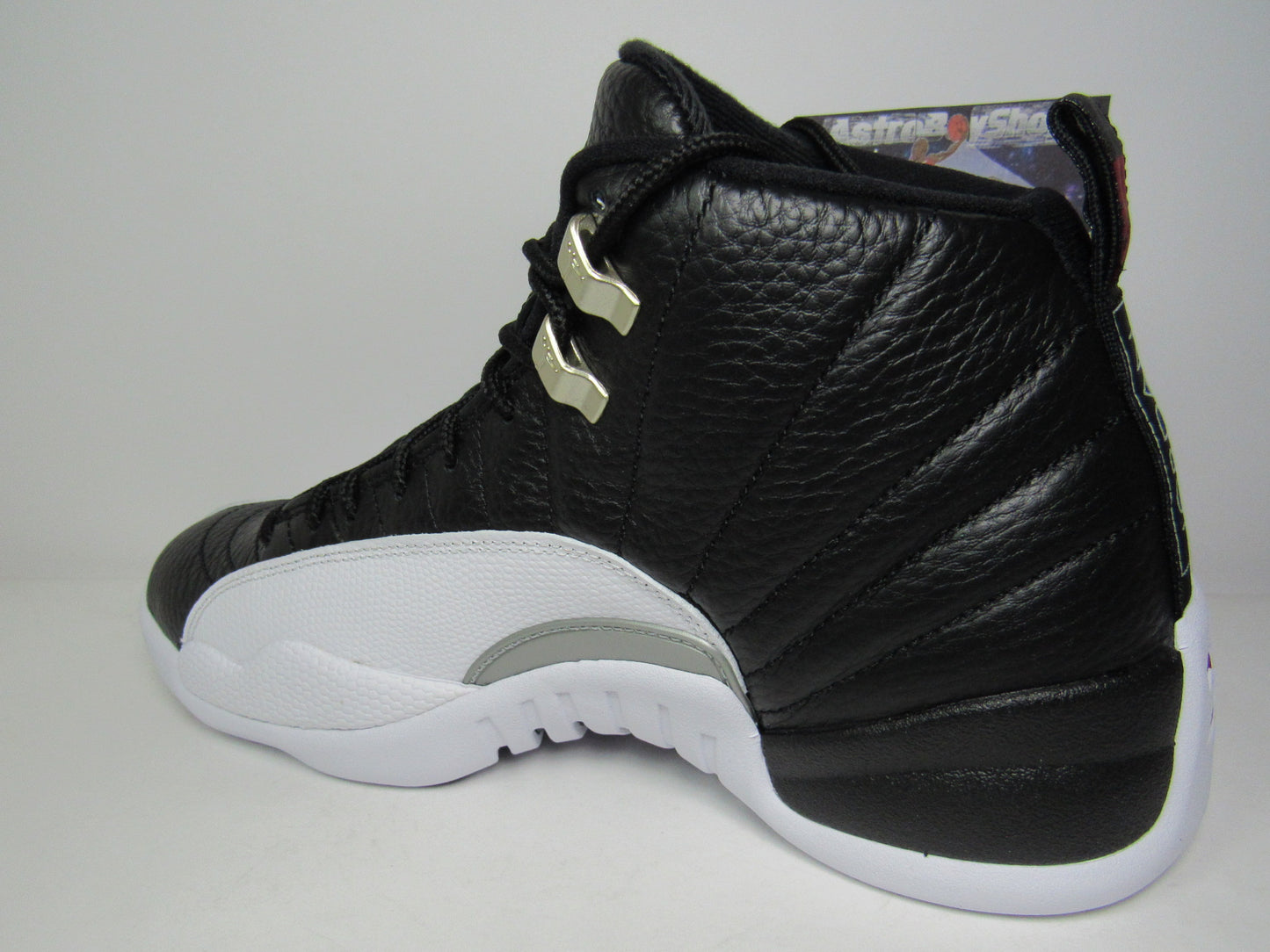 JORDAN 12 PLAYOFFS EDITION 2022 EN CAJA