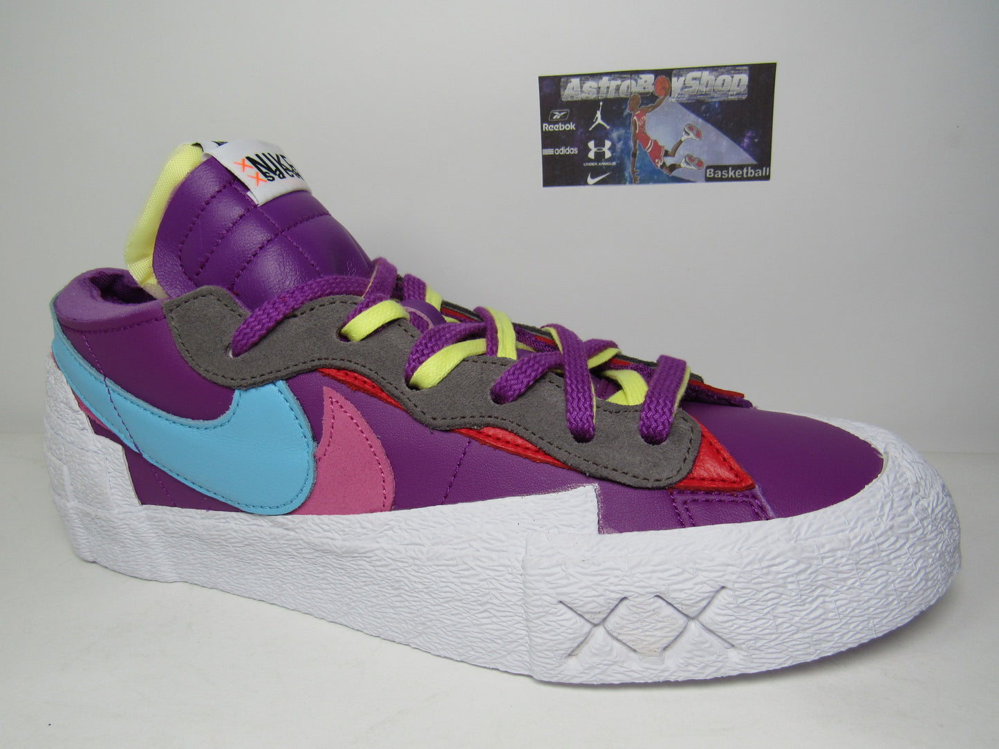 NIKE BLAZER X SACAI X KAWS LIMITED EDITION EN CAJA