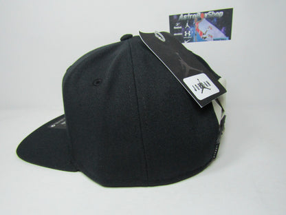 GORRA JORDAN PLANA BLACK & WHITE 2019 BORDADO GRUESO (UNITALLA)