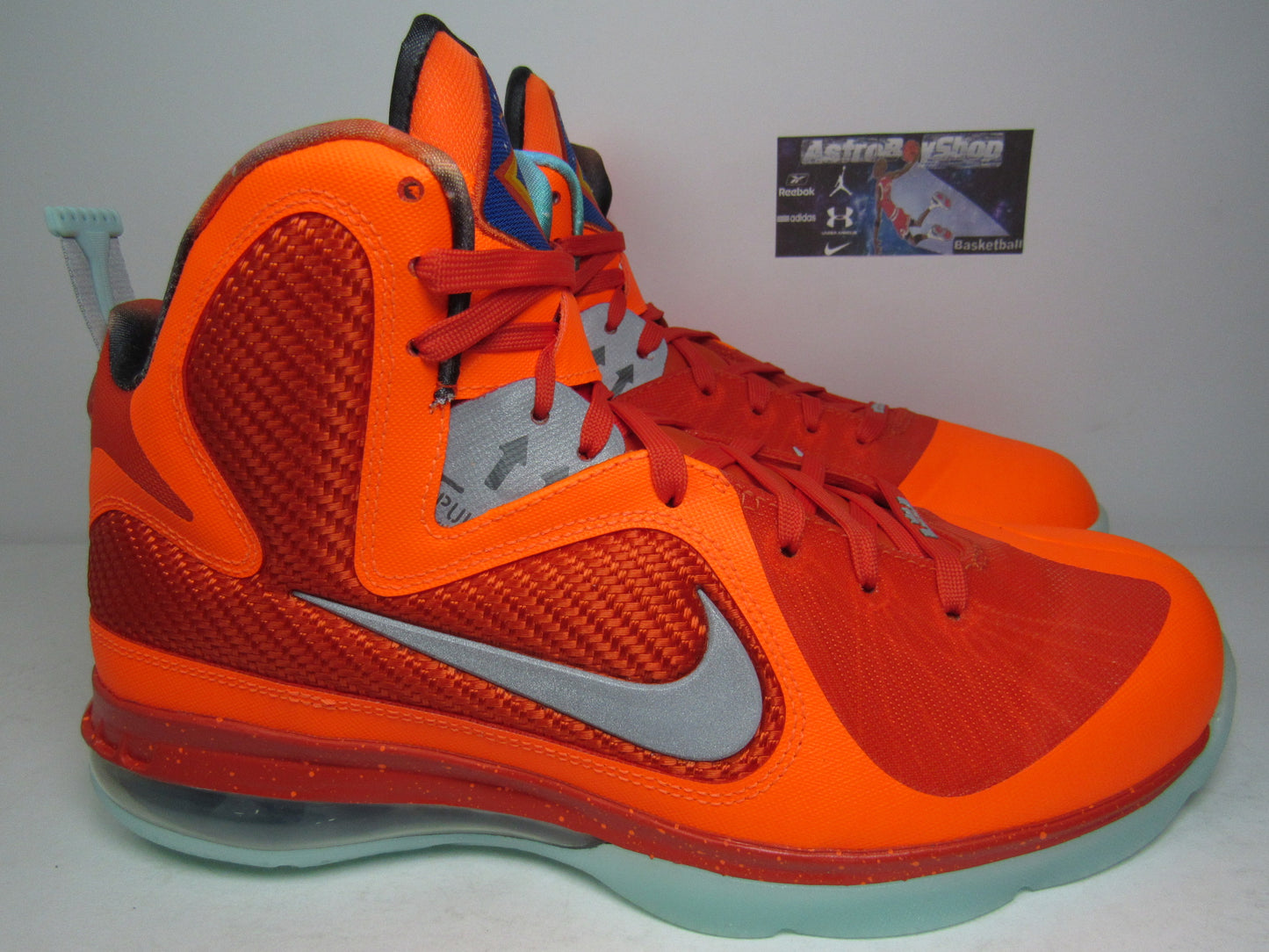 LEBRON 9 "BIG BANG" 2022 EDITION EN CAJA