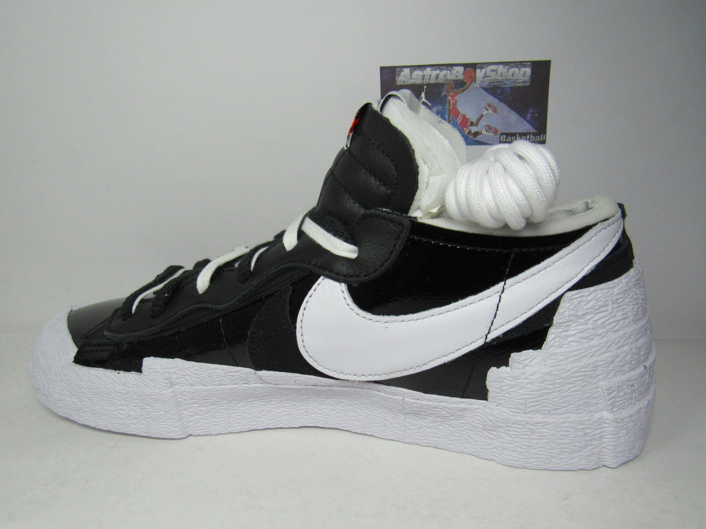 NIKE BLAZER LOW X SACAI BLACK LEATHER EN CAJA