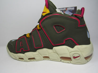 PIPPEN AIR MORE UPTEMPO KHAKI EN CAJA