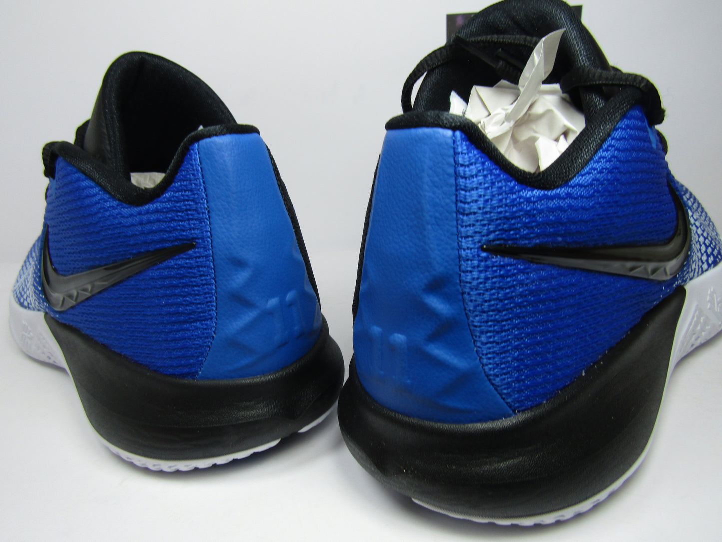 KYRIE IRVING FLYTRAP BLUE EN CAJA